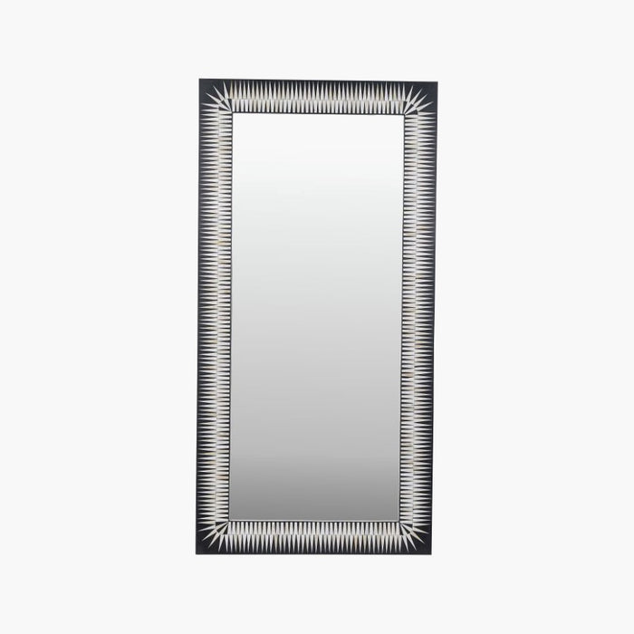 Serengeti Mirror