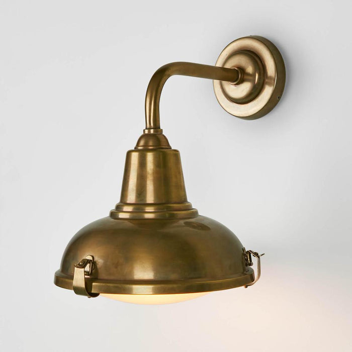 Catalina Outdoor Wall Light Antique