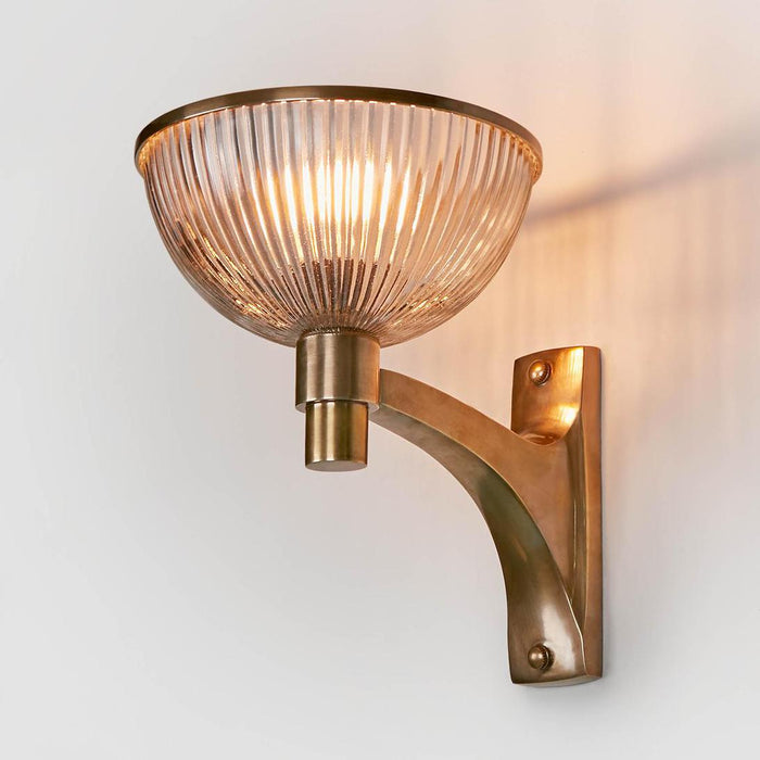 Astor Wall Light