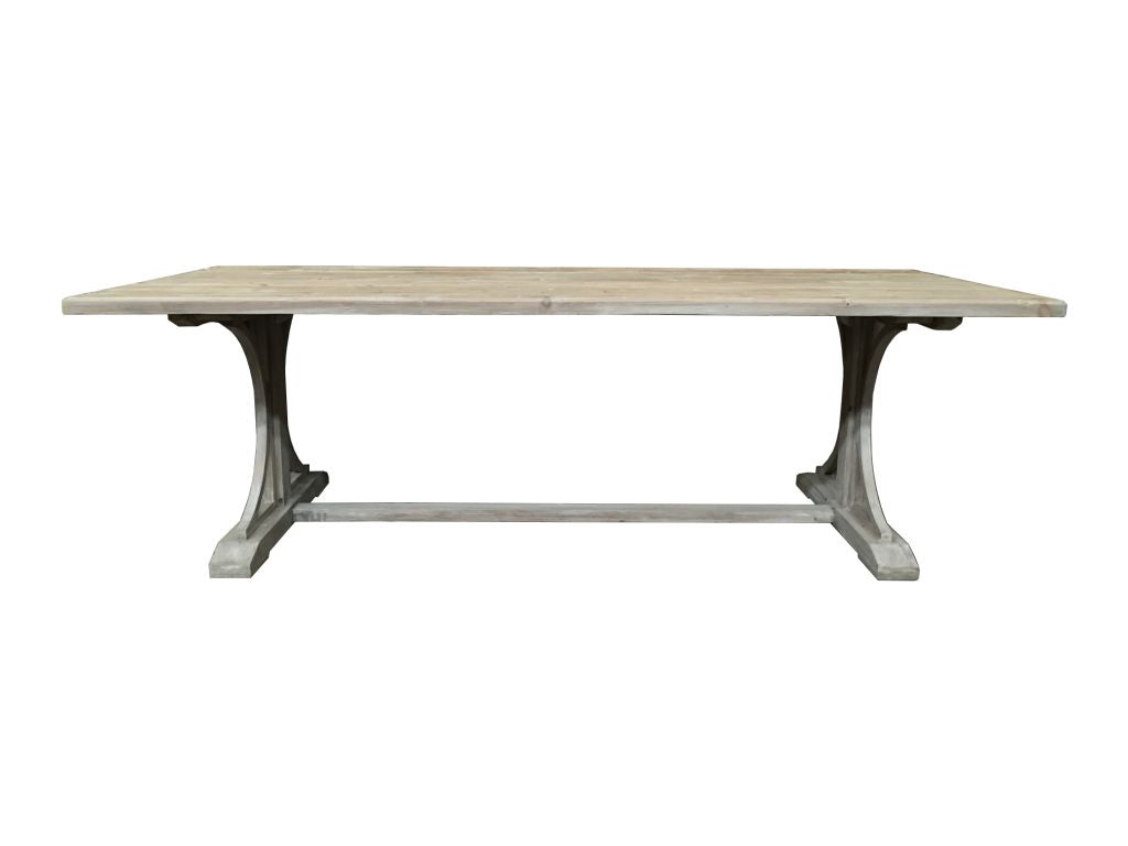 Provins Dining Table