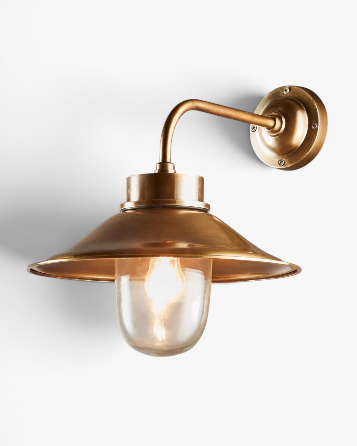 Sandhurst Outdoor Wall Light Antique