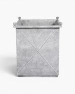 Versailles Planter