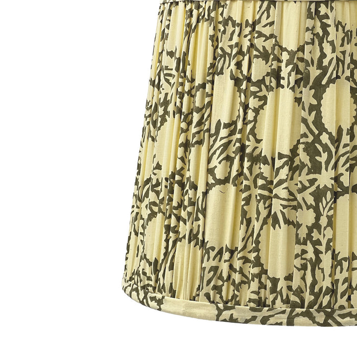 Clover Pleated Shade